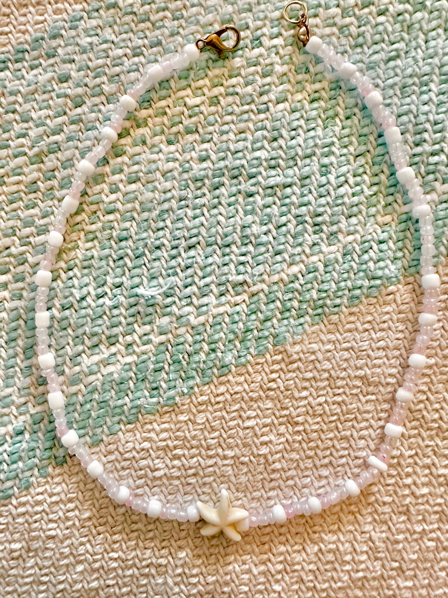 SURFER Gš“RL š CHšKER